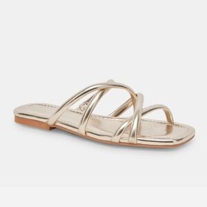 NWOT - Dolce Vita Lanza Sandal in Light Gold Metallic - 8